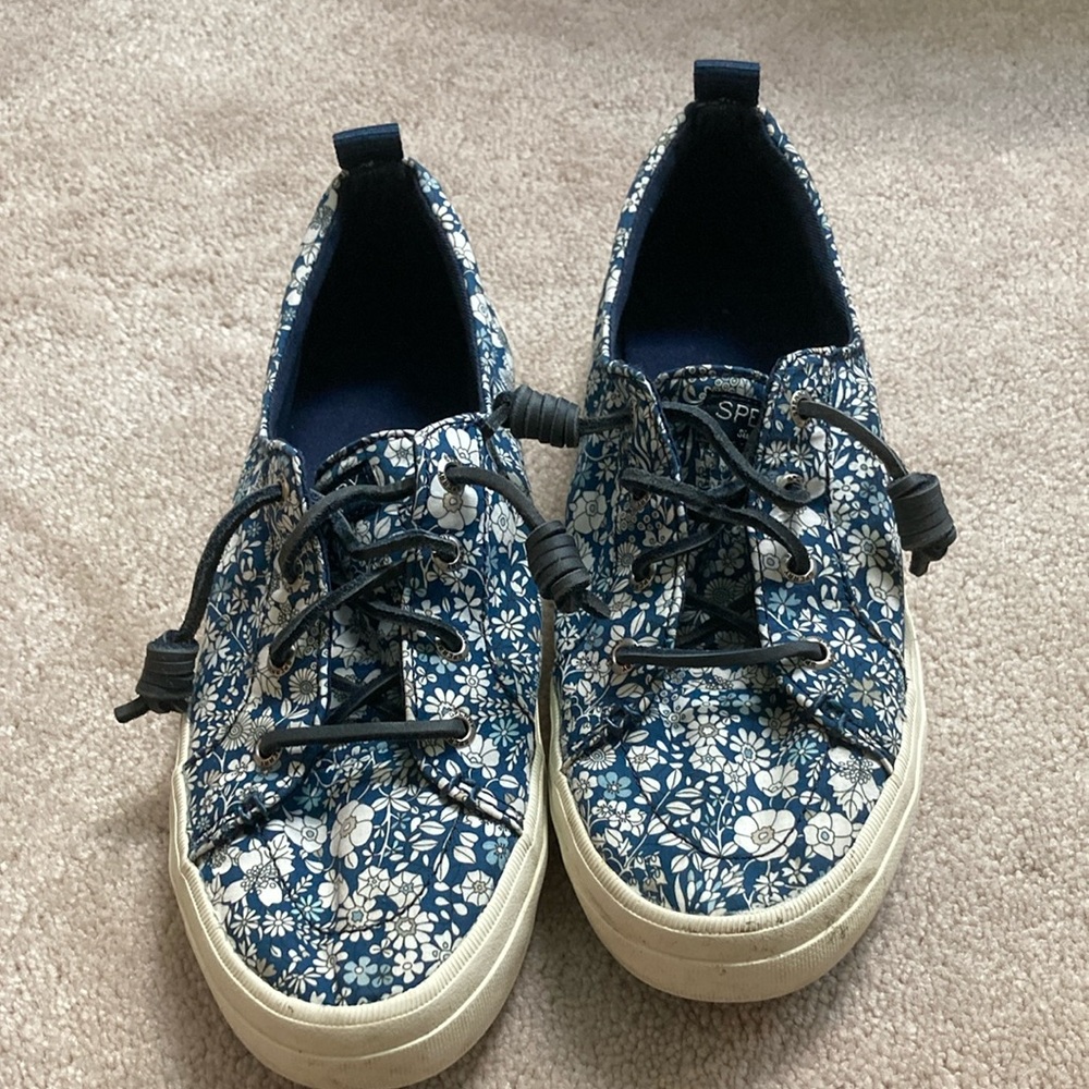 Sperry women’s tennis shoes